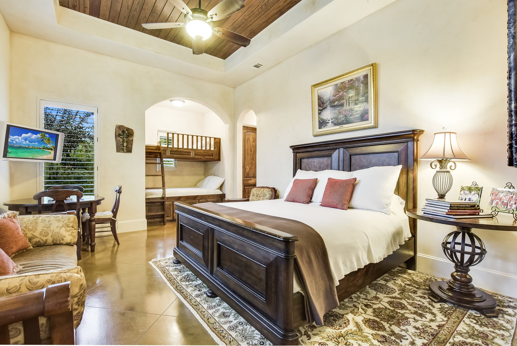 Bunk Guest Room